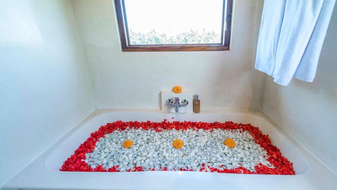Gayatri Retreat Ubud エクステリア 写真